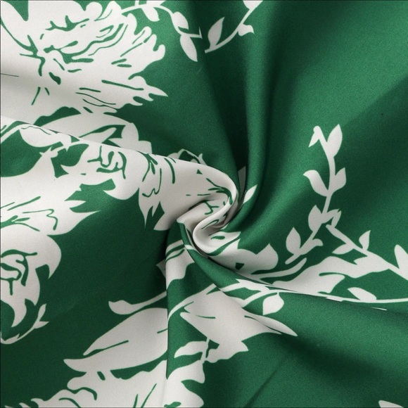 💐CHLOE💐Bohemian V neck floral ruffle dress - Picture 5 of 7